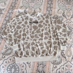 3/$10 Giraffe Print Oversized Sweatshirt
